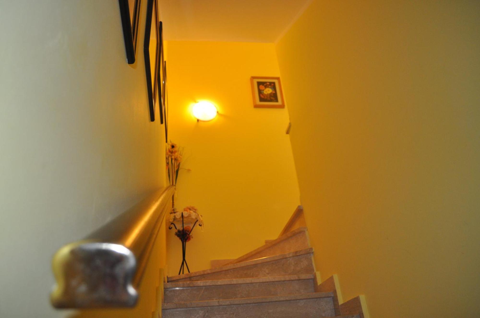 Ariedo Bed And Breakfast Capoterra Esterno foto